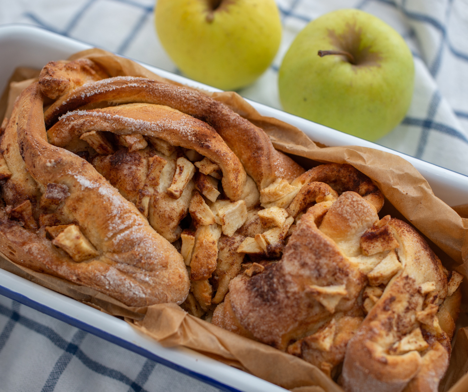 Fresh Baked Apple Bread